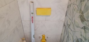 Tegelwerk in badkamer, toilet M.A. Vos BV